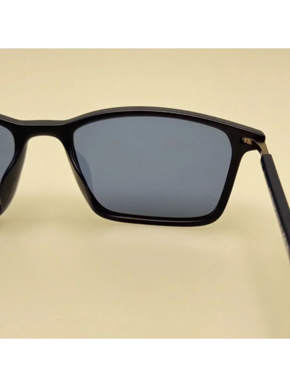 Emporio Armani Sunglasses EA 4223U 508880 56-18-145